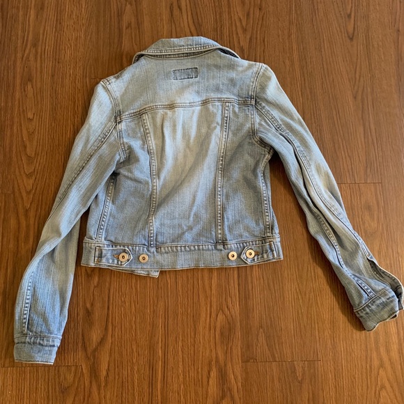 My Favorite Jean Jacket - Picture 3 of 5